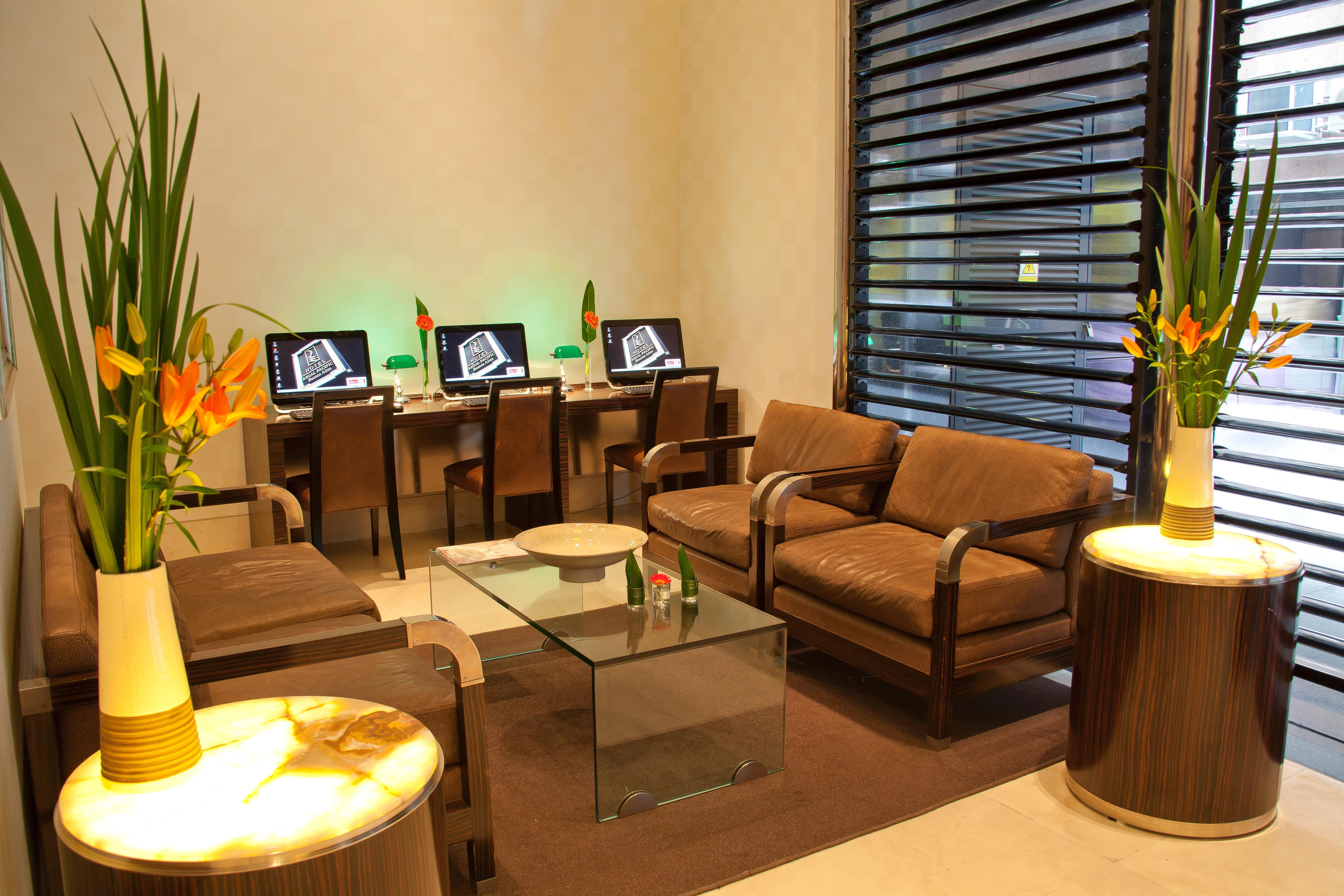 Regal Pacific Puerto Madero Hotell Buenos Aires Exteriör bild Business Center